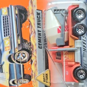 NWT 1999 Matchbox Cement Truck